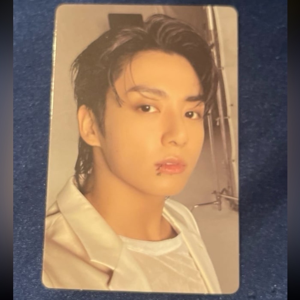Jungkook photocard from the golden album it is the official card